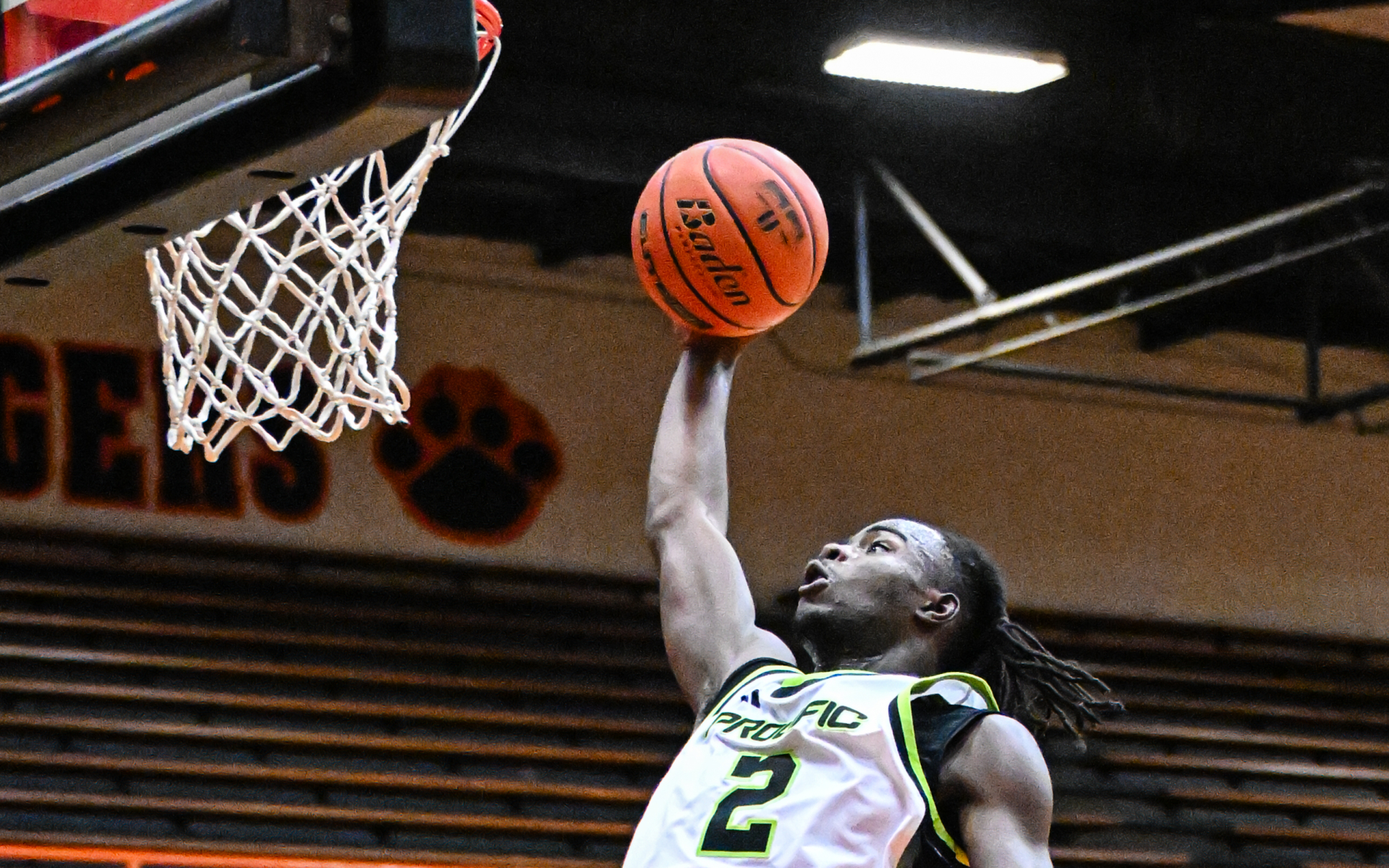 Caleb Holt #6 on ESPN Top 10 list with the break away dunk for Prolific Prep