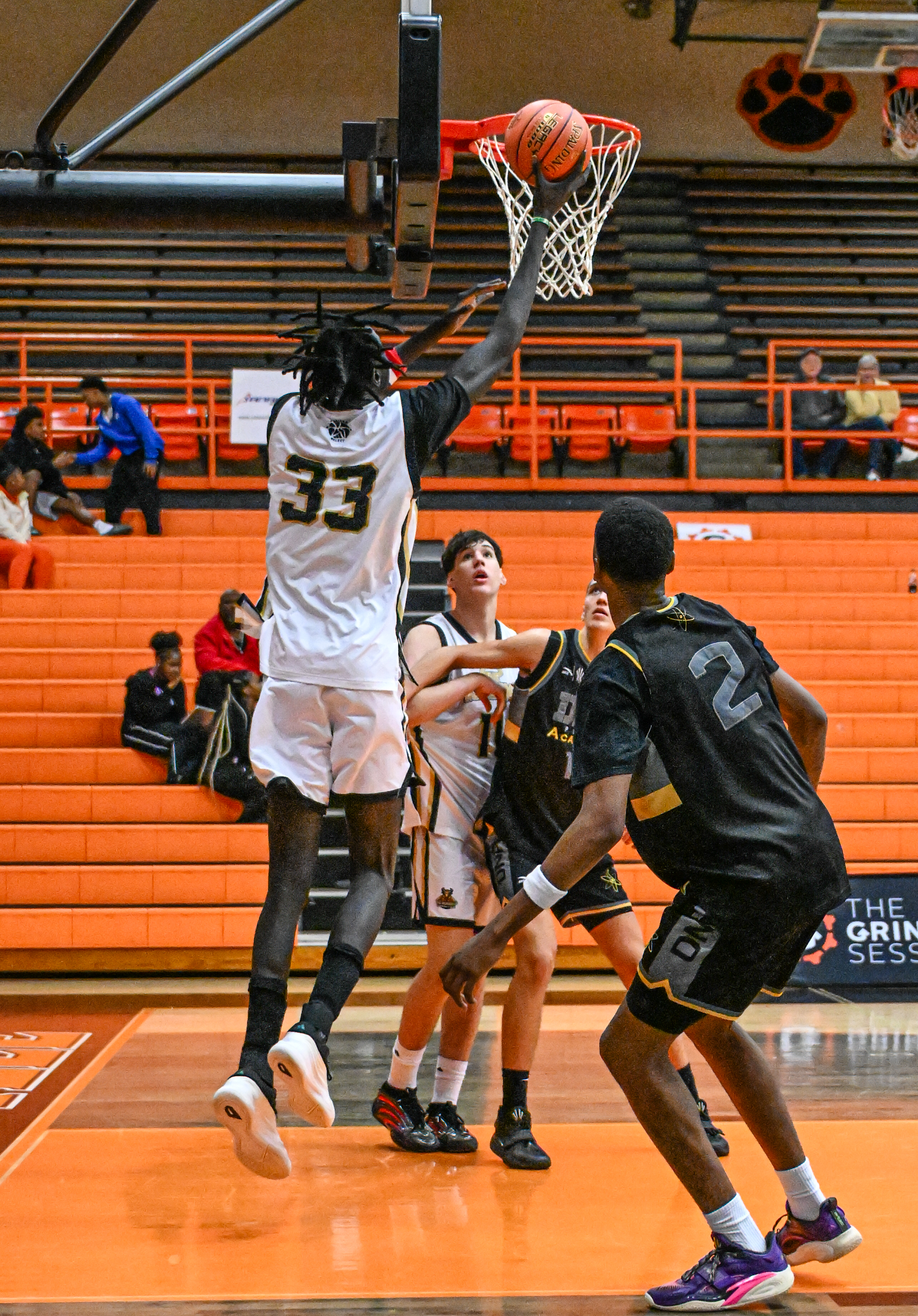 Symon Ghai puts in two of his 17 points