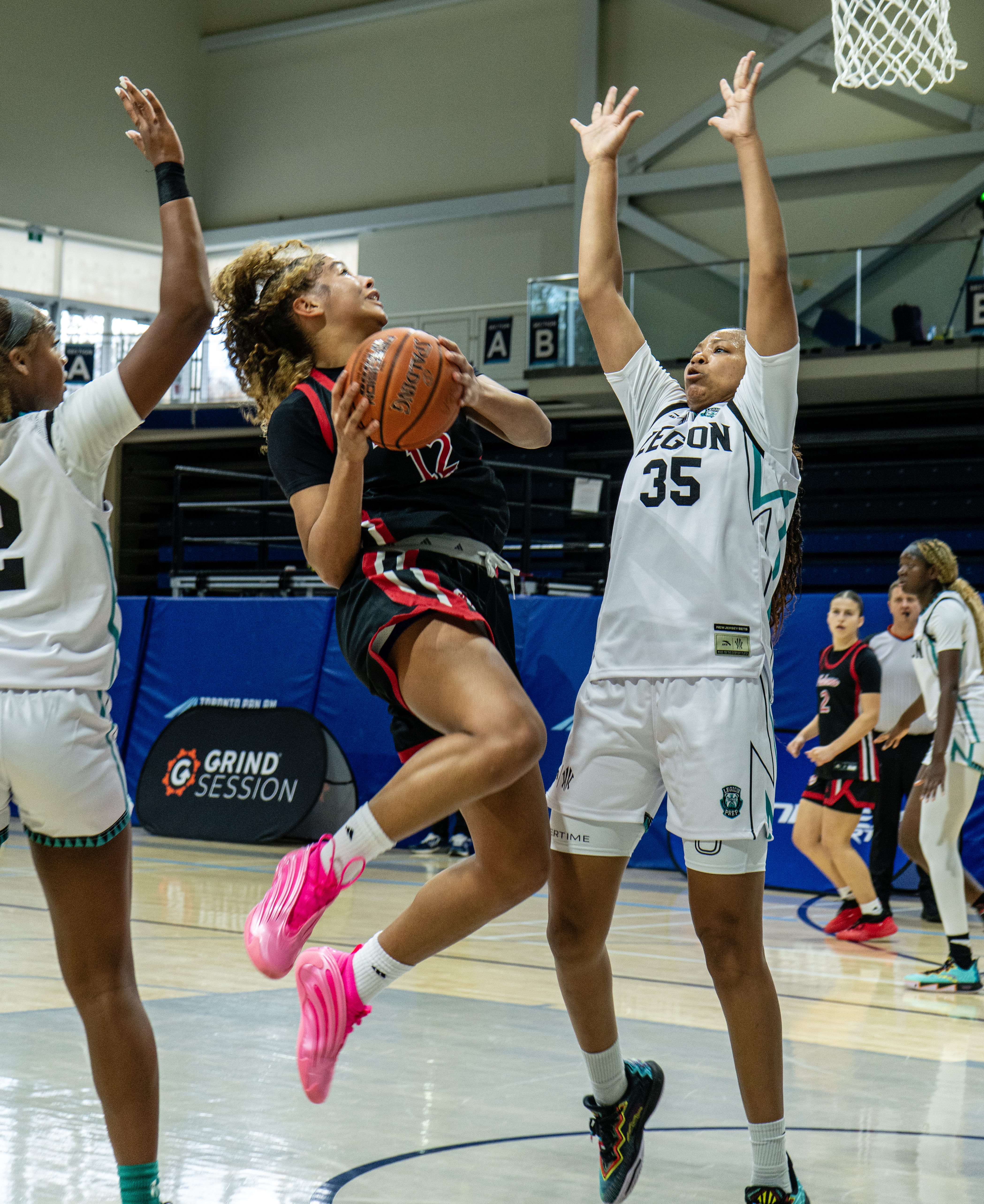 Image by Maceo Timoll