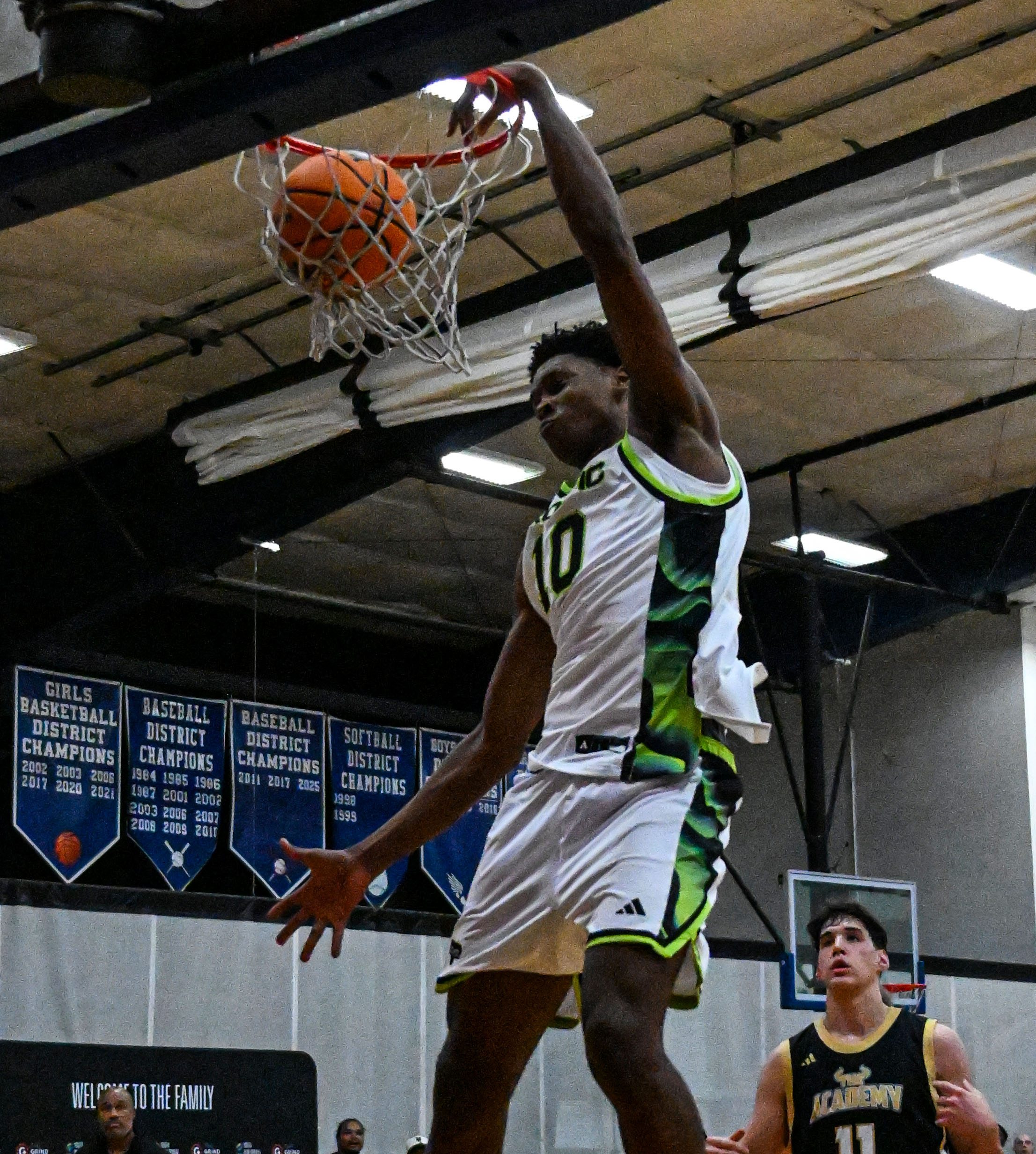 Draydne McDaniel with the fast break dunk for Prolific Prep