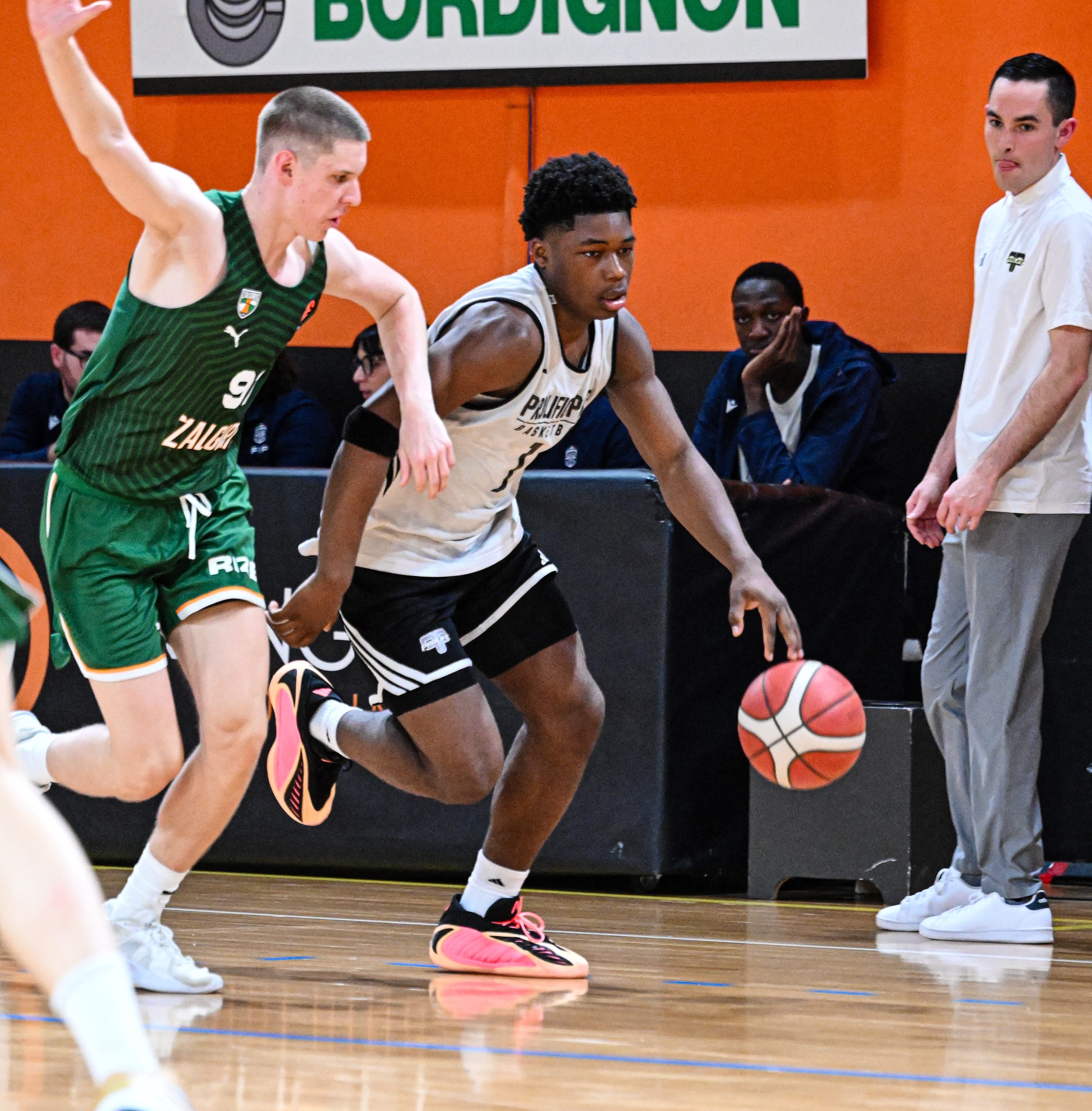 Prolific Prep's Nasir Anderson vs. BC Zalgiri in Italy