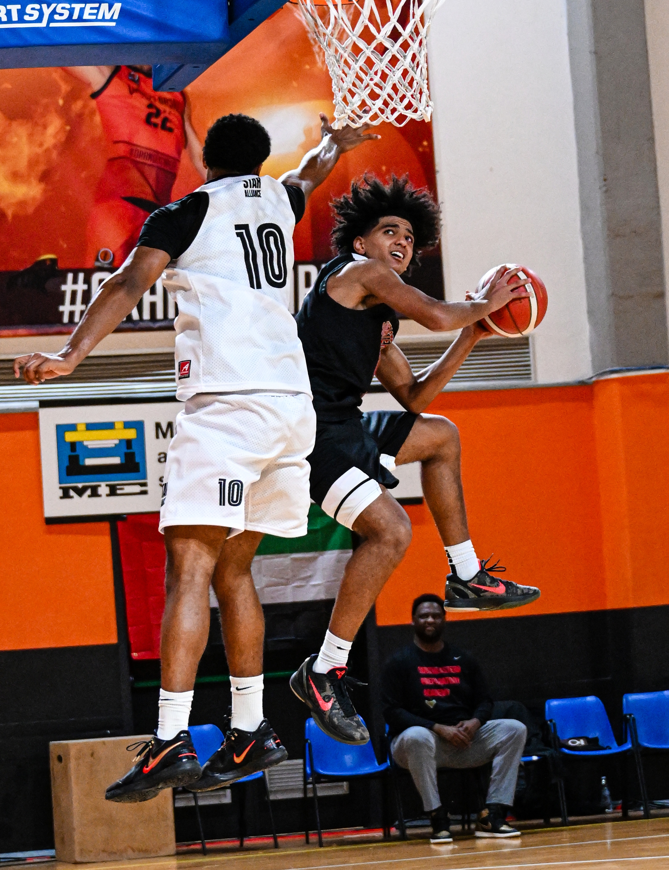 Prolific Prep's Beckham Black in Italy