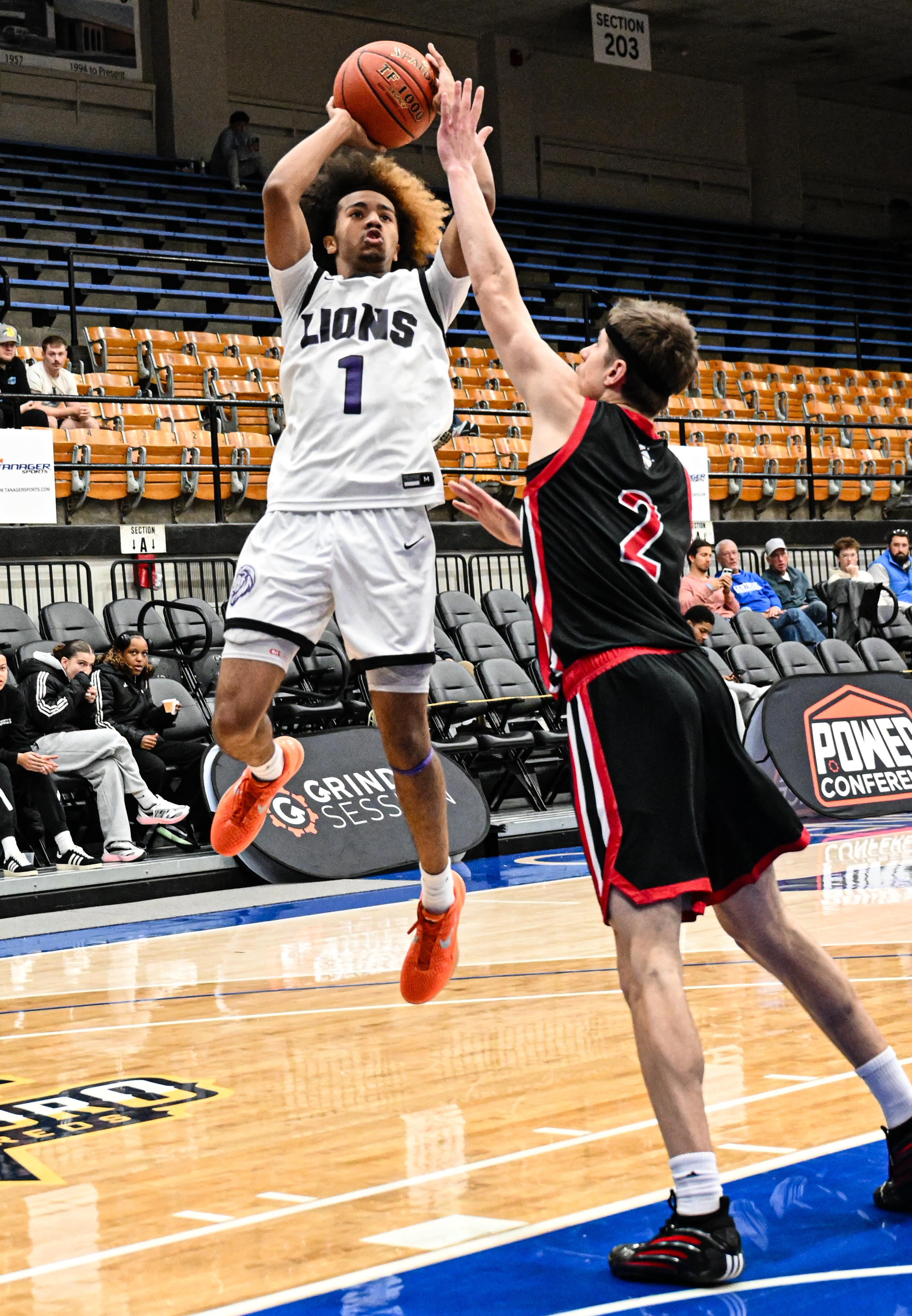Kenyon St. Louis with the jumper in Owensboro