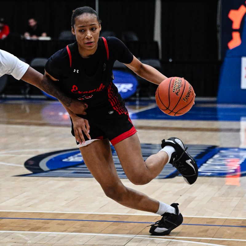 Marlee-Michelle Coleman with 29 pts and 14 boards