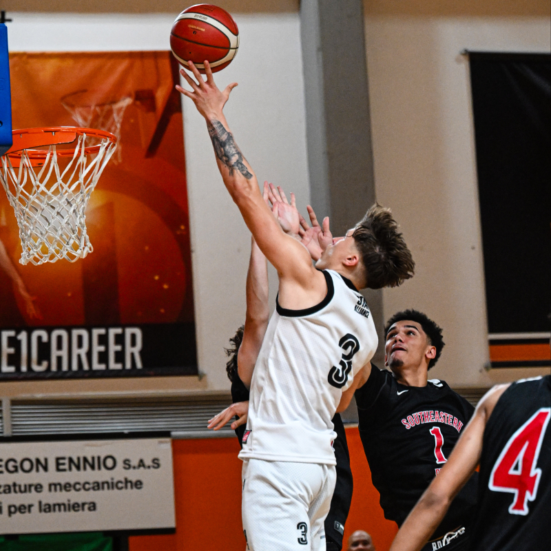 Ricards Aizpurs Star Alliance Guard drives to the hoop